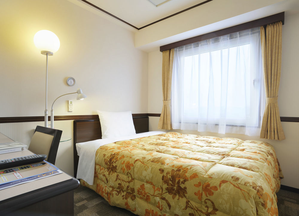 Toyoko Inn Tokyo Seibu Ikebukuro Sen Higashi Kurume Eki Nishi Guchi Buitenkant foto