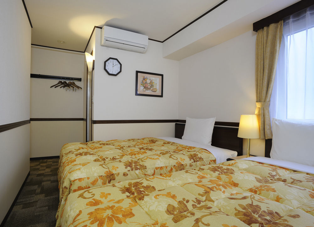 Toyoko Inn Tokyo Seibu Ikebukuro Sen Higashi Kurume Eki Nishi Guchi Buitenkant foto